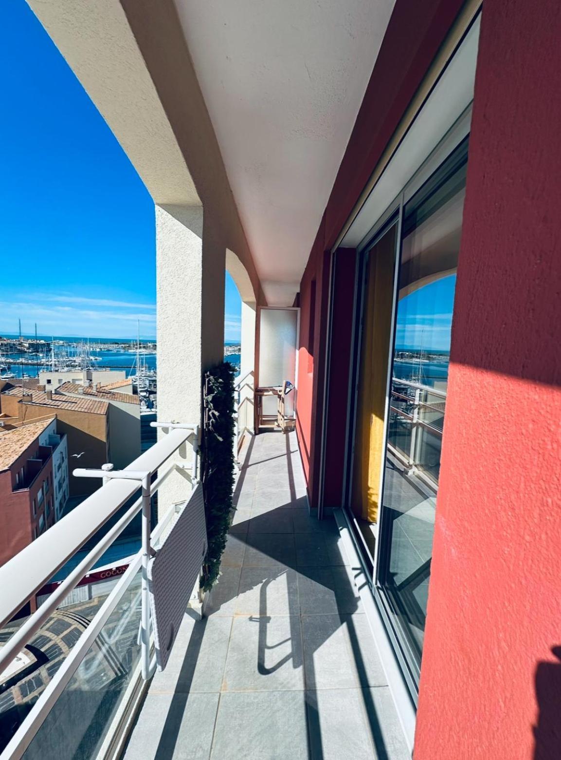 Apartment Centre Port,vue Panoramique,clim,balcon,wifi