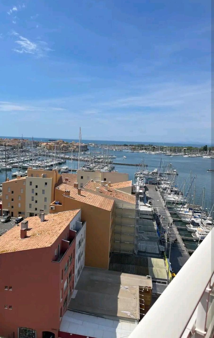 Apartment Centre Port,vue Panoramique,clim,balcon,wifi